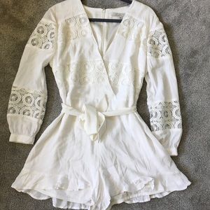Floral long-sleeve romper - size large